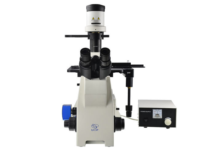 O laboratório inverteu a ampliação ótica do microscópio 400X para biológico